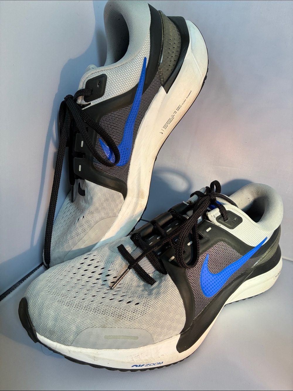 Nike Men’s Athletic Running Shoes Gray Black Blue